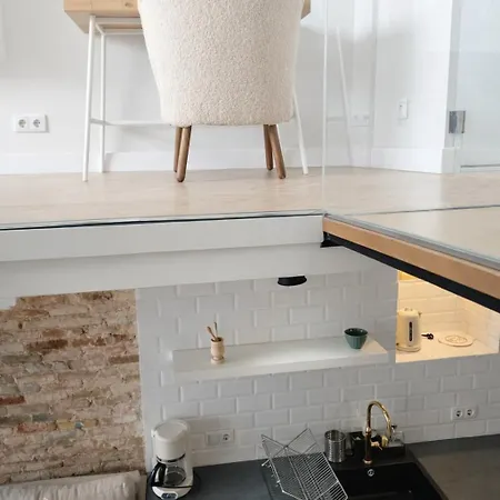 Elegant Center Loft פארו