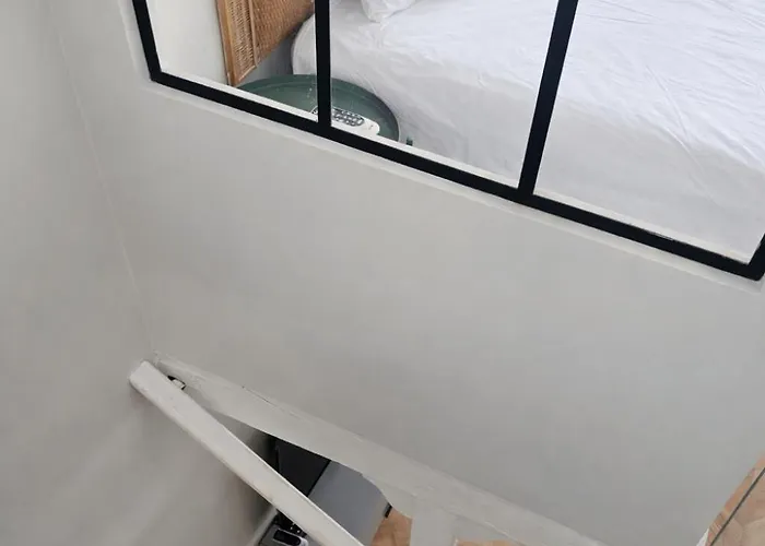 Elegant Center Loft 아파트